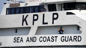 Kapal Berbendera Liberia yang Kandas di Perbatasan RI-Singapura Dievakuasi