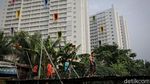Masih Ada Loh Jembatan Kayu di Jakarta