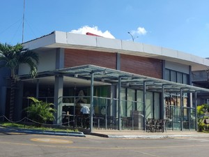 BTS Meal, Kerumunan Ojol di McD Makassar Dibubarkan Petugas