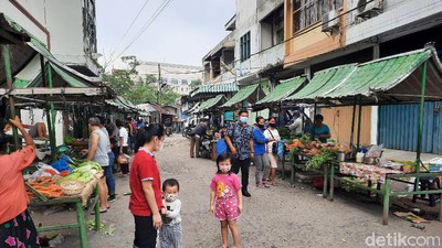 Potret Pasar Hindu Medan, Terkecil di Indonesia?