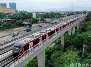 Pukulan LRT Jabodebek: Biaya Bengkak Hingga Kecelakaan Saat Uji Coba