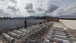 Rel Terpasang, Pembangunan Jalur Kereta Bandara Yogyakarta Dikebut