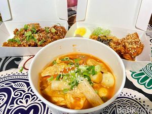Racikan Special Noodle Lodo hingga Chicken Suju dari Kamar Kos