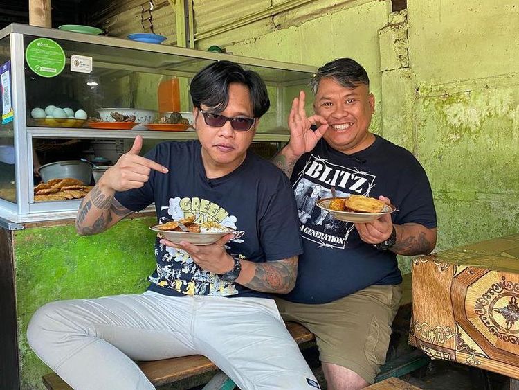 Seru Banget! Momen Gofar Hilman Nikmati Mie Instan hingga Belanja Pisang