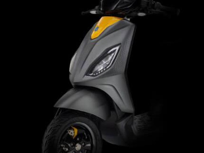 Skuter listrik Piaggio One