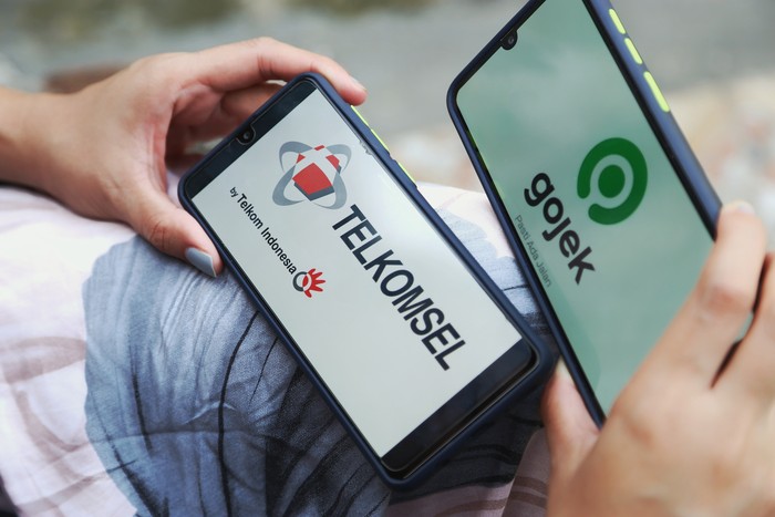 telkomsel x gojek