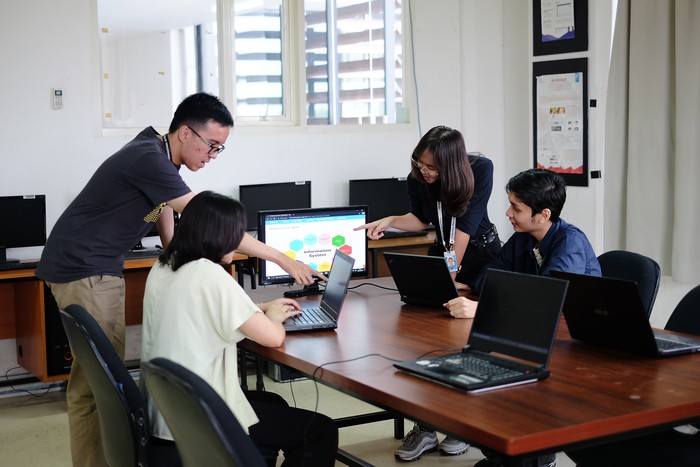 UPJ Bintaro Kembangkan Global but Local (Glocal) IT Talents