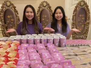 Aksi Sisca Kohl dan 5 ARMY yang Borong BTS Meal, Bikin Sedih Nggak Kebagian