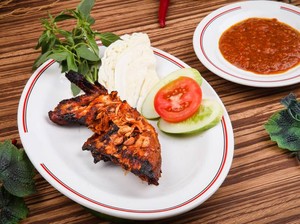 Wargi Bandung! Ini 5 Tempat Makan Ayam Bakar Enak untuk Dicoba