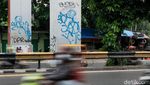 Duh, Gapura Batas Wilayah Tangsel-Jakarta Jadi Korban Vandalisme