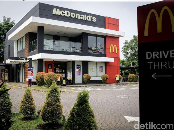 Gegara Kerumunan BTS Meal, Puluhan Gerai McD di Jakarta Kena Sanksi