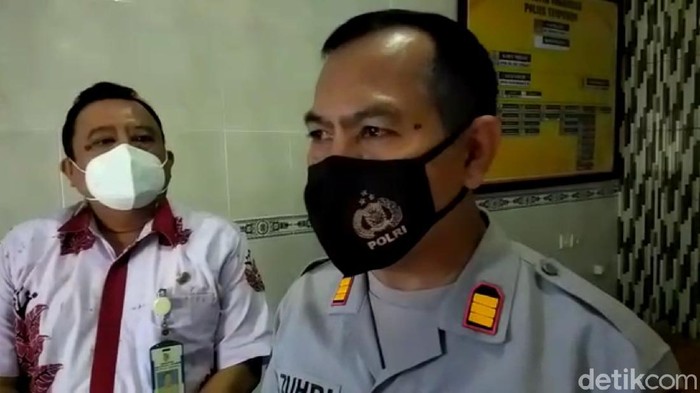 Kapolsek Tempurejo AKP M. Zuhri