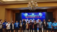 Komite Nasional Pemuda Indonesia (KNPI) akan menggelar kongres bersama. Hal tersebut merupakan bagian dari komitmen para ketua umum untuk menyatukan kembali KNPI. 