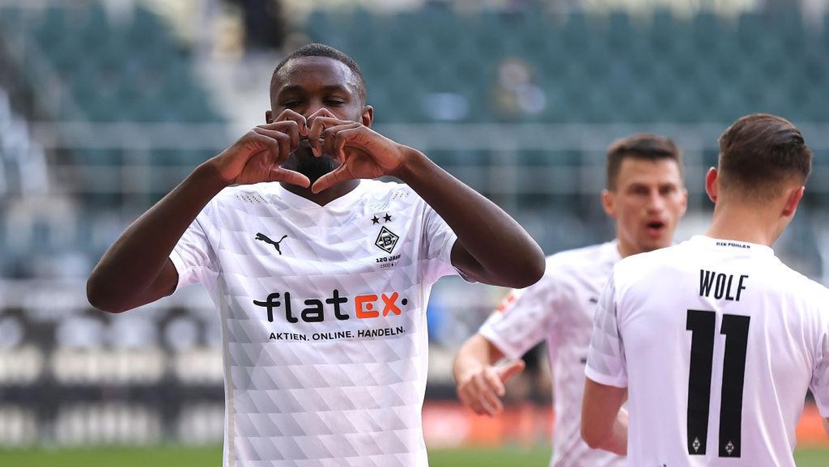 Marcus Thuram lagi didekati Tottenham Hotspur (Getty Images/Lars Baron)