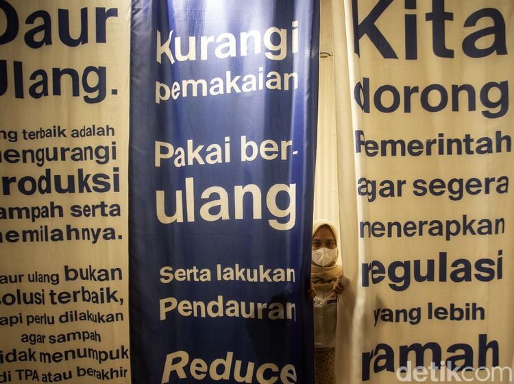 Menengok Pameran Bertema Lingkungan di Pusat Perbelanjaan Ibu Kota