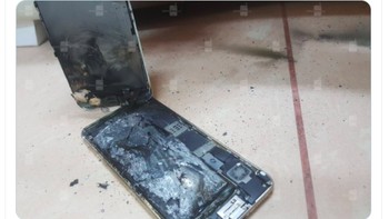 Namun ada juga yang memasang meme dramatis bahwa iPhone 6S akan meledak begitu download iOS 15 karena tidak kuat. Foto: Twitter