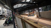 Nantinya warga yang turun dari KRL akan dipermudah berpindah ke moda Transjakarta, ojek daring, dan angkutan Mikrotrans.
