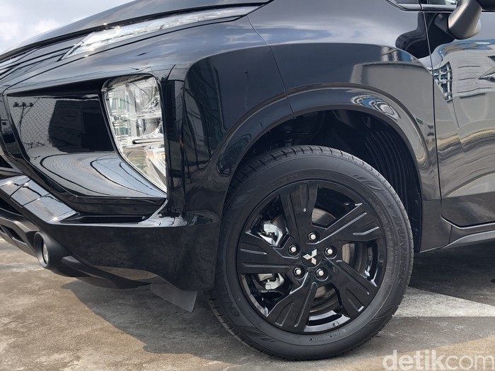 Mitsubishi Xpander Rockford Fosgate Black Edition Mitsubishi merilis edisi spesial dari Xpander, yaitu Xpander Rockford Fosgate Black Edition
