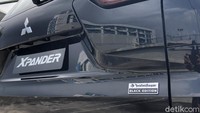 Tercatat ada tujuh bagian yang mengalami perubahan dari Mitsubishi Xpander tipe Sport biasa ke Xpander Rockford Fosgate Black Edition ini. Bagian-bagian tersebut, kini menjadi hitam warnanya. Foto: Muhammad Hafizh Gemilang