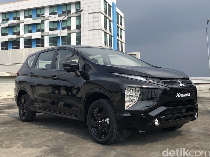 Mitsubishi Xpander Rockford Fosgate Black Edition Mitsubishi merilis edisi spesial dari Xpander, yaitu Xpander Rockford Fosgate Black Edition