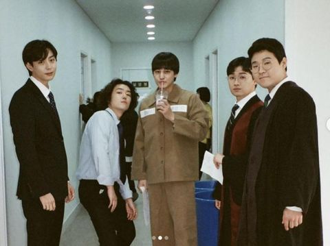 Pemain Drama Korea Law School