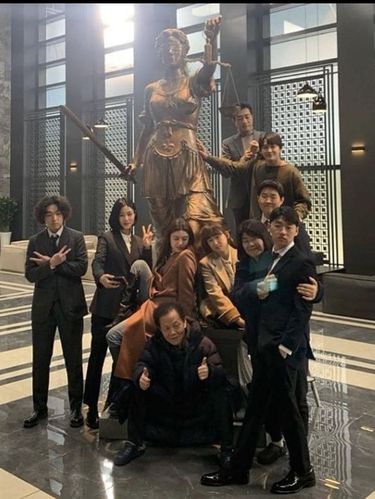 Pemain Drama Korea Law School