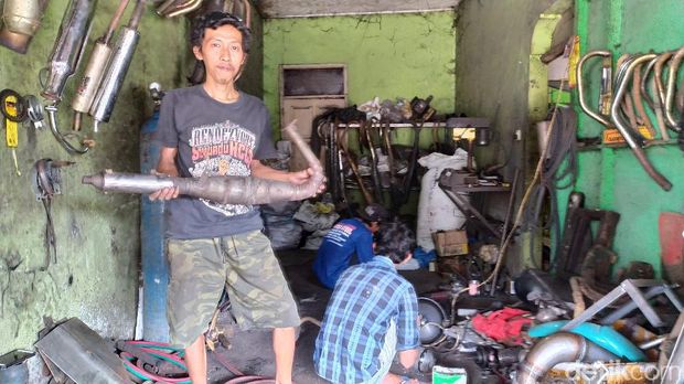 Perajin Knalpot Ciamis di tengah maraknya razia knalpot bising,