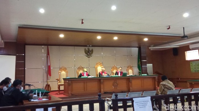Sidang kasus korupsi pengadaan lahan RTH Bandung.