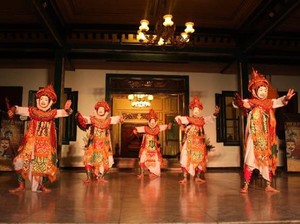 Mengenal Karya Seni Rupa, Seni Musik, dan Seni Tari