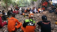Dari tempat Eva hilang, tim SAR menemukan jalan setapak yang bermuara ke dua desa terdekat, yakni Desa Panaikang dan Dusun Pattiro, Desa Labuaja, Maros. (Foto: dok. Basarnas Makassar)