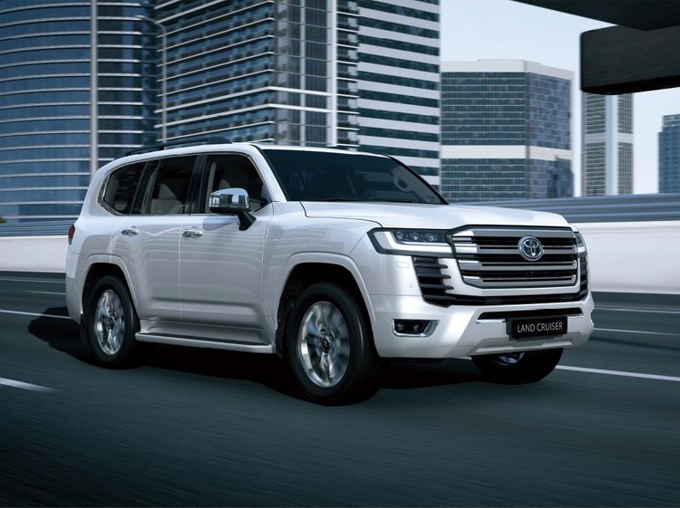 Potret Toyota Land Cruiser yang Dilarang Dijual Kembali Oleh Pembelinya