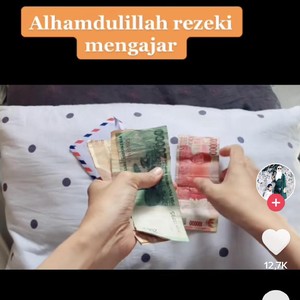 Cerita Lengkap Istri Ungkap Gaji Suami Kerja Jadi Guru yang Viral Bikin Sedih Cerita Lengkap Istri Ungkap Gaji Suami Kerja Jadi Guru yang Viral Bikin Sedih