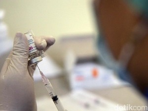 Penjelasan IDAI Soal Vaksin Usia Sekolah & Imunisasi Selama PPKM Darurat