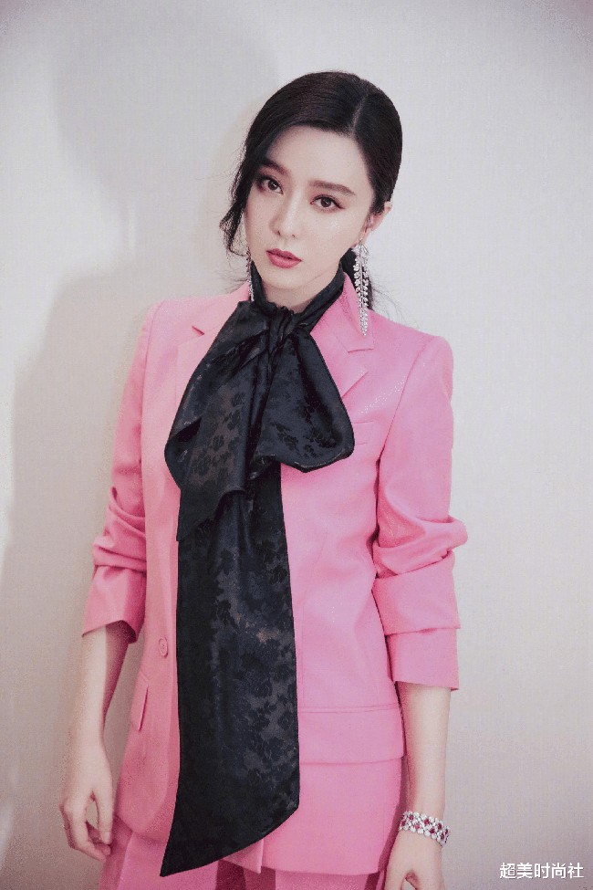 Wanita cantik tersebut pun berpikir bahwa bukan kemiripannya dengan Fan Bingbing lah yang membuatnya bisa punya banyak pengikut di situs steaming Taobao tapi kepribadiannya. Aku ingat nama-nama dan ulang tahun dari fans-fans beratku, Foto: Dok. Internet
