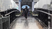 Daftar peringatan dini BMKG untuk hari ini yaitu di kawasan Aceh, Banten, Bengkulu, DKI Jakarta, Jambi, Jawa Barat, Kalimantan Barat, Kalimantan Selatan, Kalimantan Tengah, Kalimantan Timur, Kalimantan Utara, Lampung, Maluku Utara, Papua, Papua Barat, Sulawesi Barat, Sulawesi Tengah, Sulawesi Tenggara, Sulawesi Utara, Sumatra Barat, dan Sumatra Selatan.