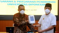 Adapun dana bantuan itu akan dimanfaatkan menunjang kegiatan Laboratorium Terpadu Undip terutama dalam melakukan penelitian yang diharapkan dapat memberikan manfaat luas bagi masyarakat. 