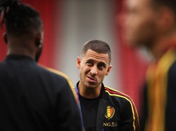 Kata Yaya Toure, Eden Hazard amat jago melakukan aksi dengan pantat karena punya bokong besar. detikers setuju enggak? (Foto: Getty Images/Ian MacNicol)