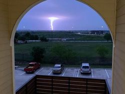 Potret Alam Aneh yang di Luar Perannya