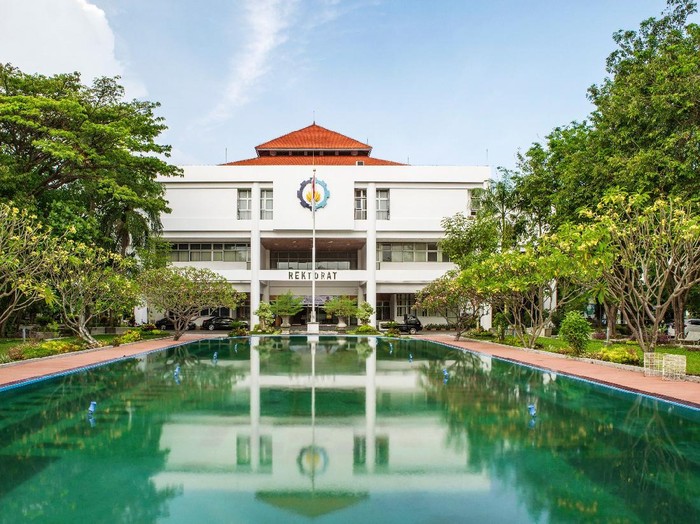 Kampus ITS Surabaya