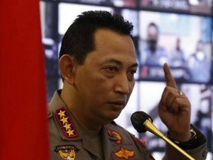 Kapolri Instruksikan Seluruh Polda Patroli Besar Bagi Bansos Malam Ini