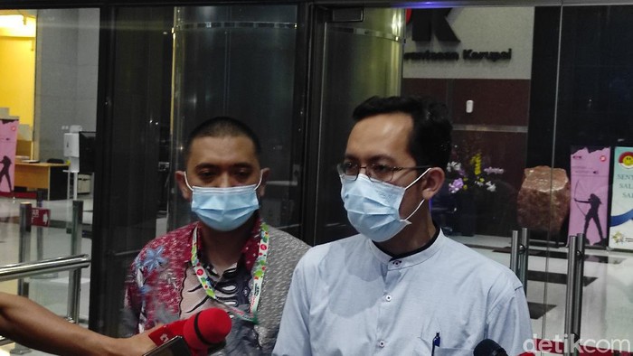 March Falentino, pendamping dua penyidik KPK yang dilaporkan ke Dewas
