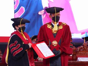Momen Megawati Resmi Bergelar Profesor Kehormatan dari Unhan