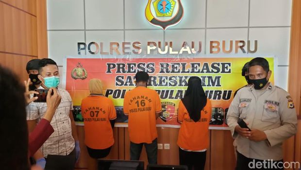 Pemalsuan hasil rapid tes COVID-19 untuk calon penumpang kapal dan pesawat di Pulau Buru, Maluku dibongkar polisi (Muslimin Abbas/detikcom)