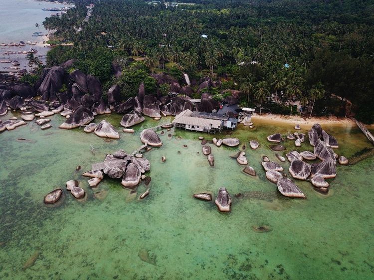 Potensi Wisata Geologi di Natuna