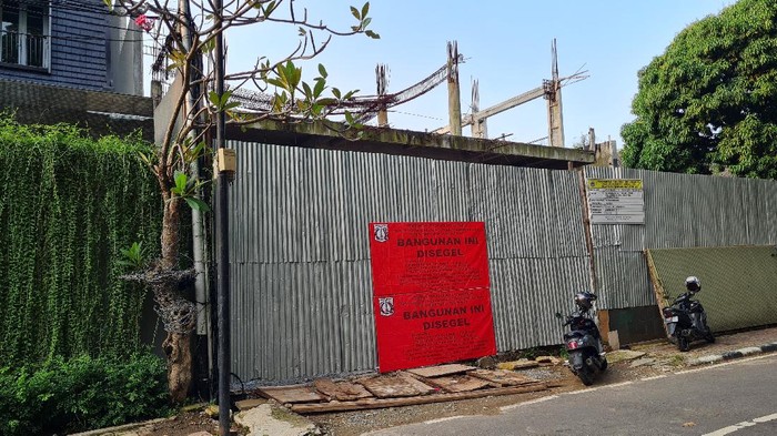 Rumah mewah di Menteng, Jakpus, disegel (Farih-detikcom)