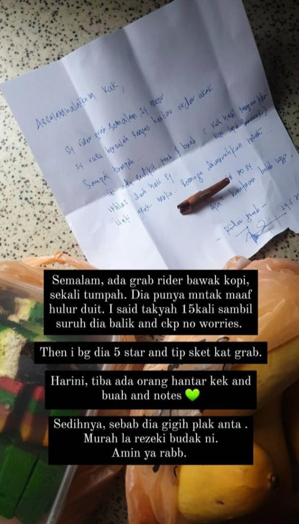Tak Enak Hati Tumpahkan Kopi Pelanggan, Ojol Ini Hadiahi Buah