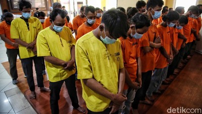 Ini Tampang Pelaku Pungli yang Dibekuk di Tanjung Priok