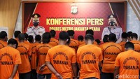 Para pelaku tersebut diamankan di kawasan PT JICT, Pelabuhan Tanjung Priok.