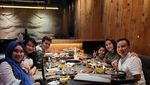 Ayah Ayu Ting Ting Foodies yang Doyan Makan Bareng Keluarga