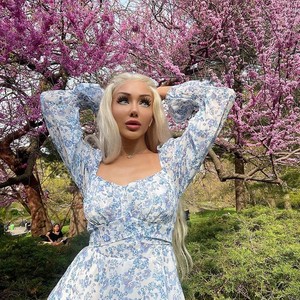 Curhat Wanita Dianggap Bodoh karena Bak Barbie, Padahal Punya IQ Tak Terduga Curhat Wanita Dianggap Bodoh karena Bak Barbie, Padahal Punya IQ Tak Terduga
